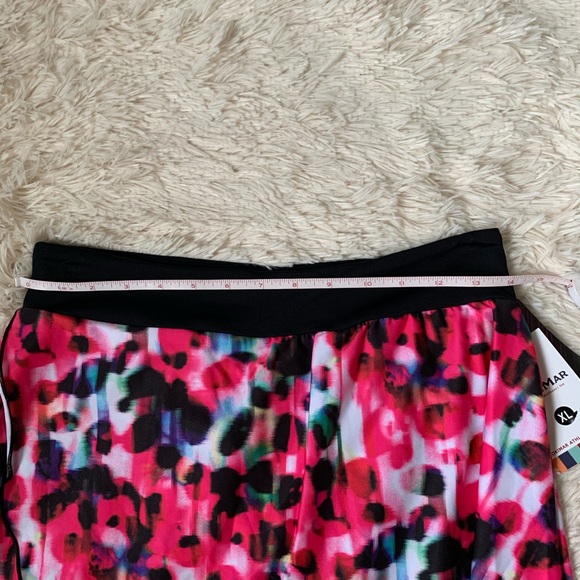 Athleisure - Pink Blur Skort - Picture 3 of 7